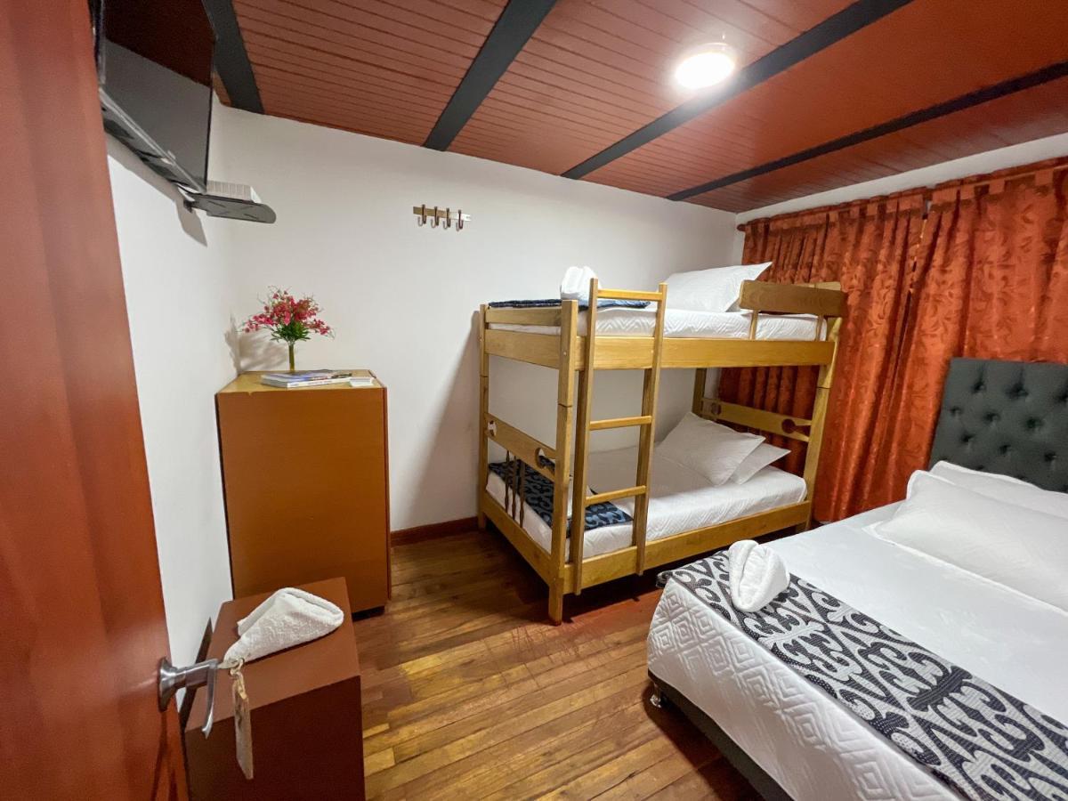 Hostal Casa Del Cafe Bogotá Kültér fotó